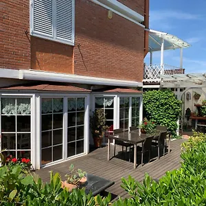 Maison Renee Apartment Viareggio
